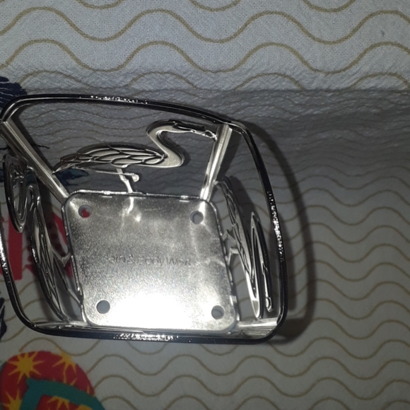 FLAMINGO SOAP HOLDER - Picture 5 of 6